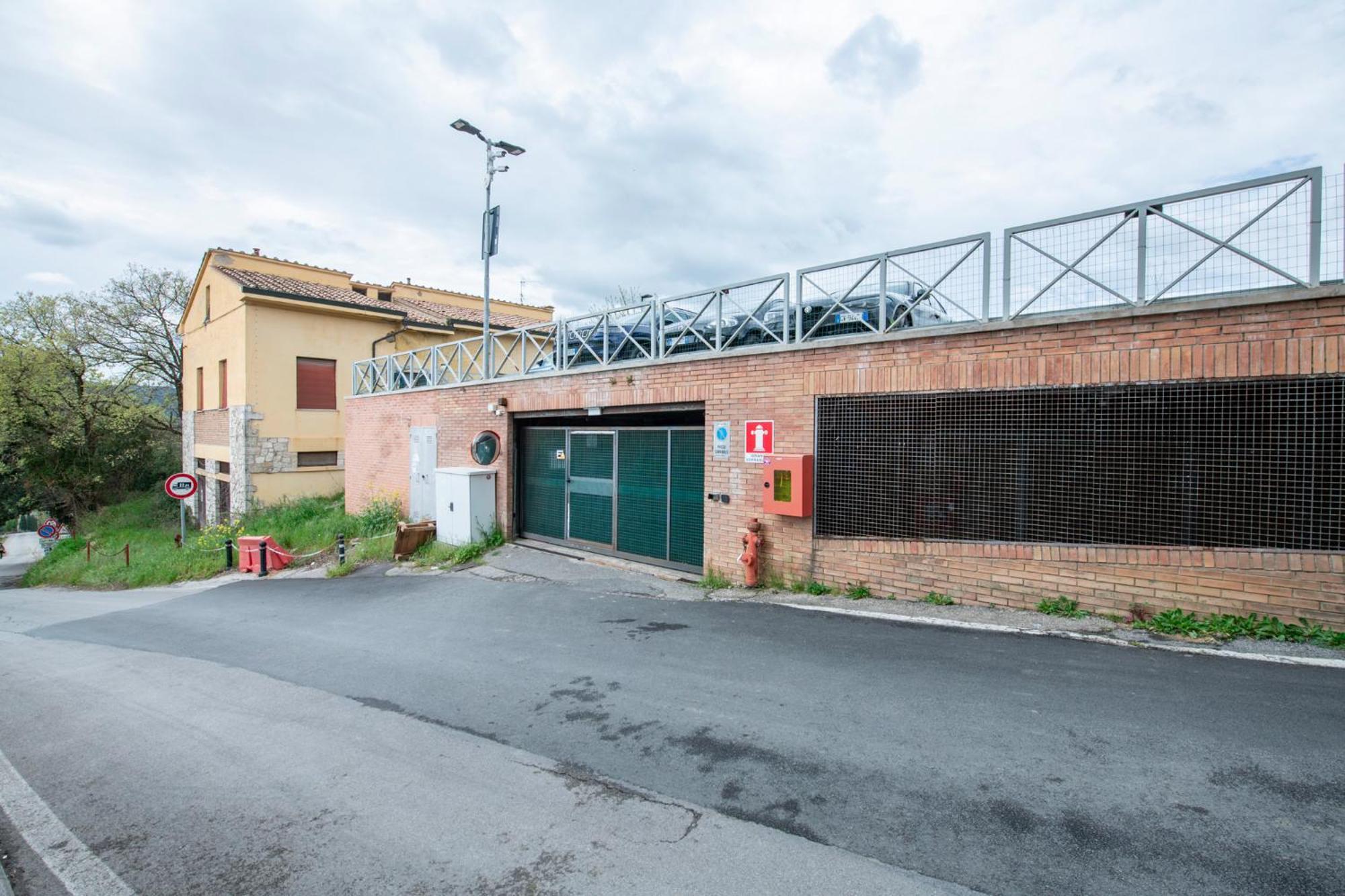 Bellavista Free Parking City Center San Gimignano Exterior foto